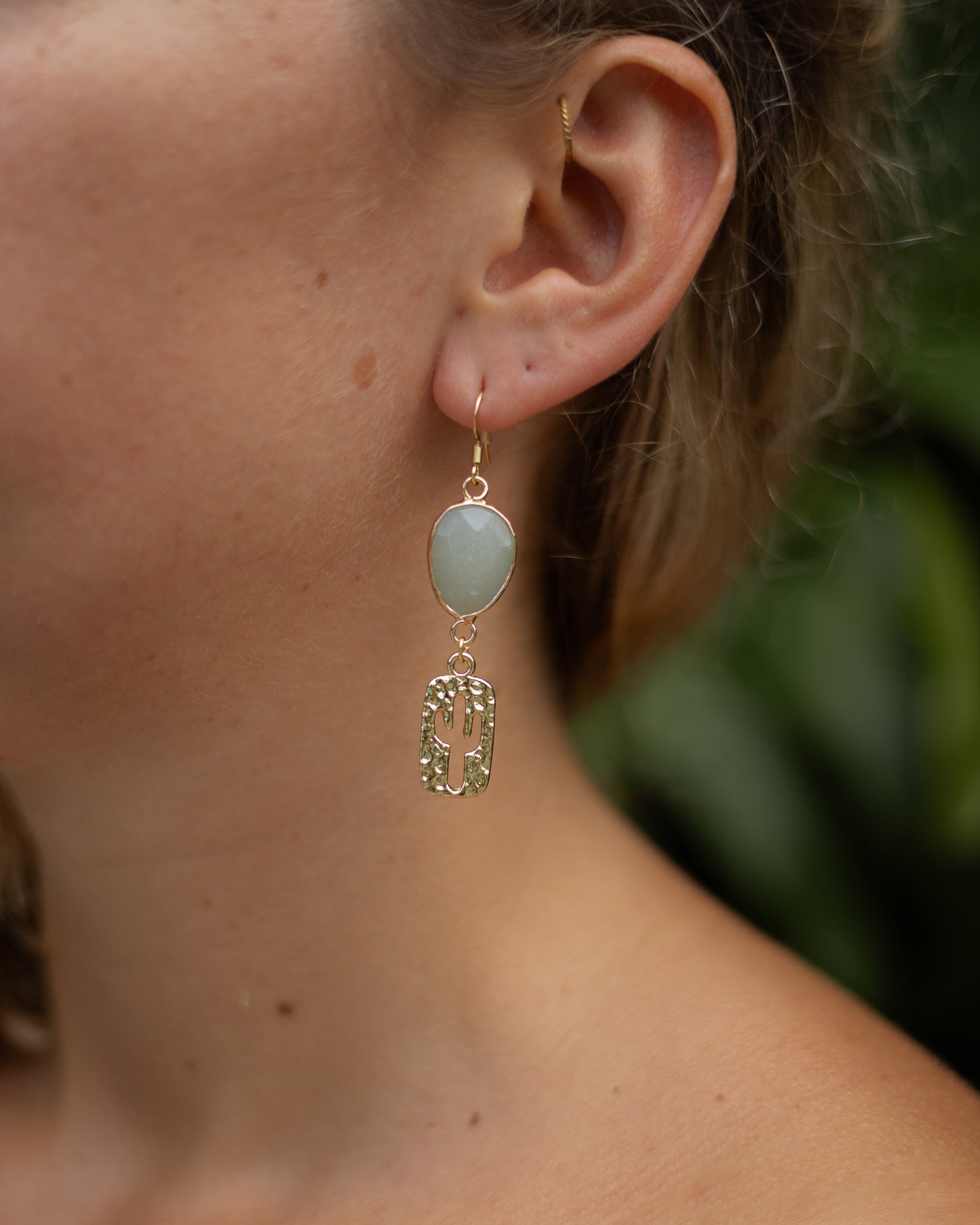 đ” Boucles dâoreilles Aventurine Naturelle & Cactus MartelĂ© âš
