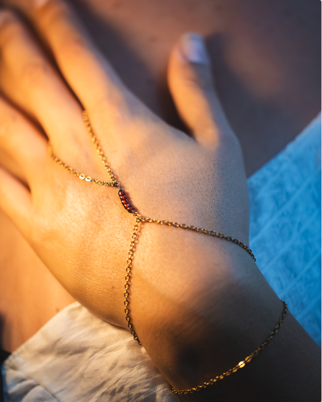 ✨ Bijou-main MANARA