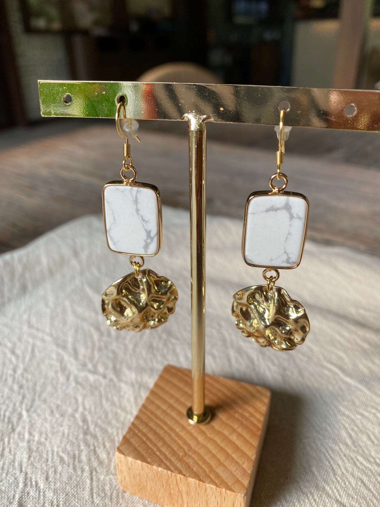 Howlite blanche et rond martelé 🤍✨